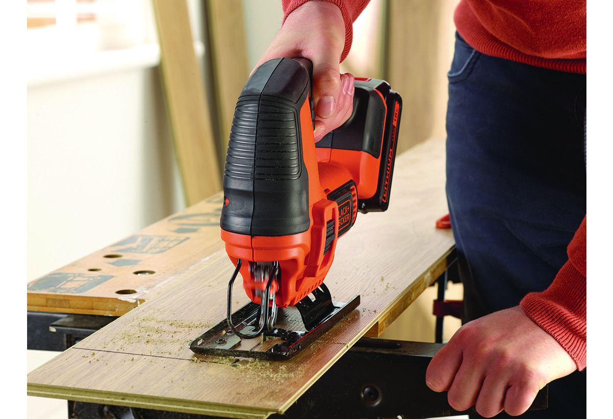 Απεικονίζεται η σέγα 